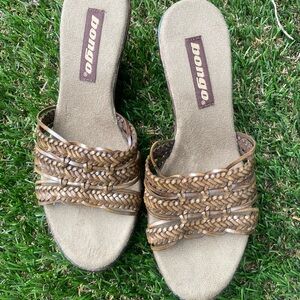 Bongo Brown Wedge Heels Sz (8)